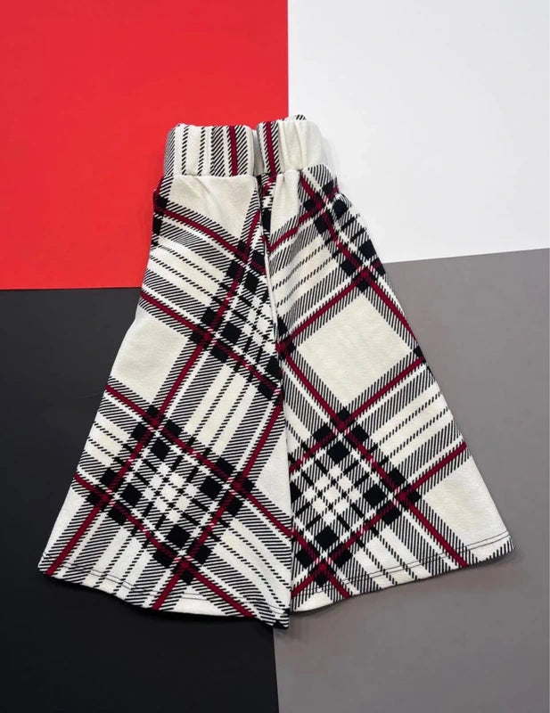 Shein fehér-fekete-bordó kockás harang mini szoknya – XS / EU 34