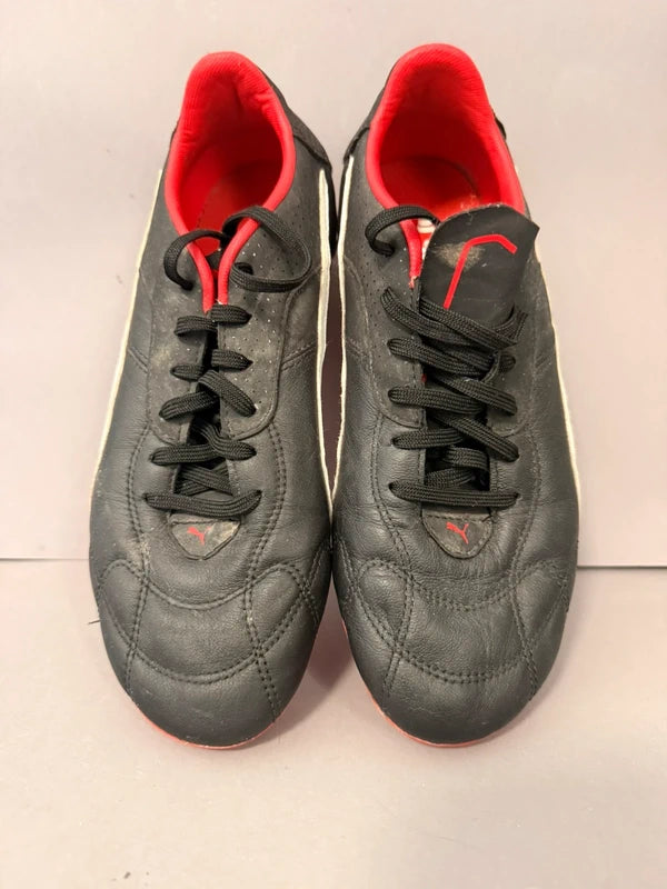 Puma focicipő 40