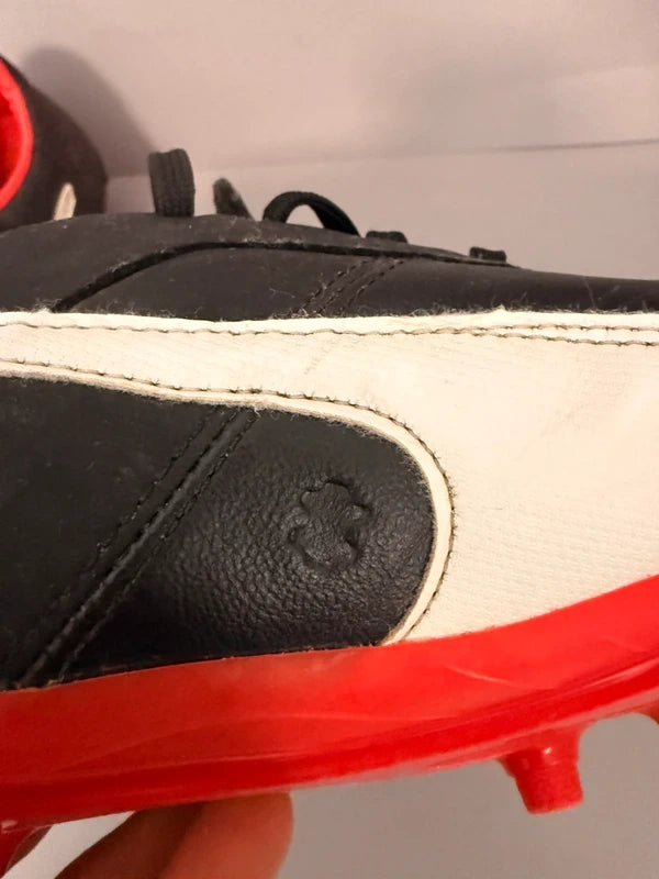 Puma focicipő 40