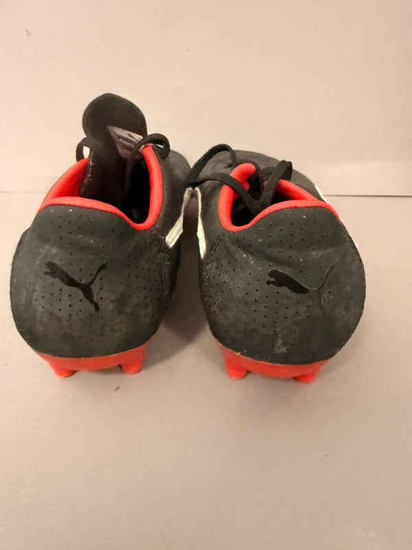 Puma focicipő 40