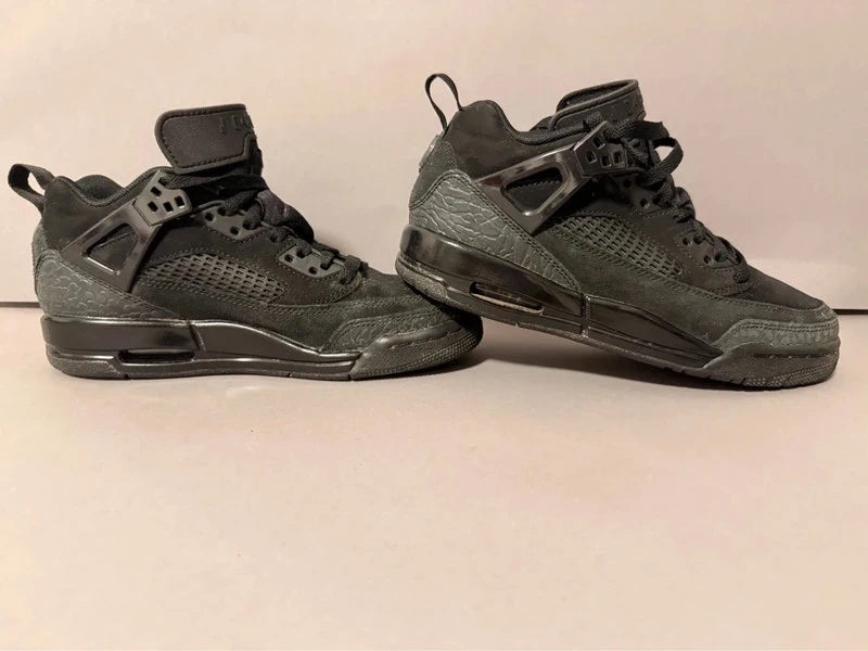 Nike Jordan fekete magasszárú sneaker 37,5
