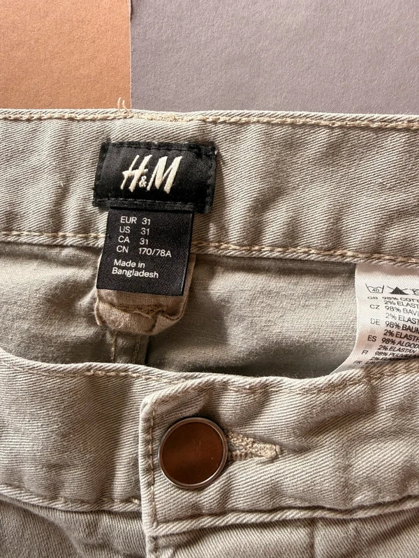H&M világos bézs szűkített nadrág – 31