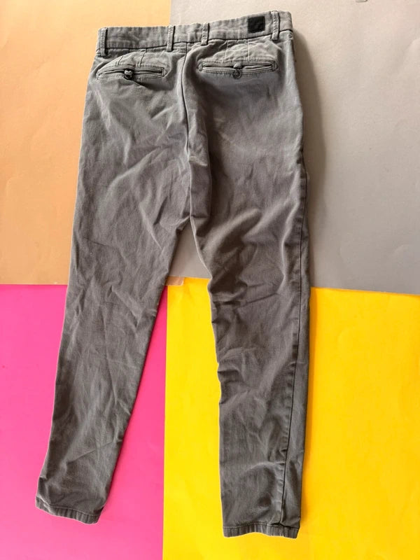 Reserved szürke slim fit chino nadrág – W38