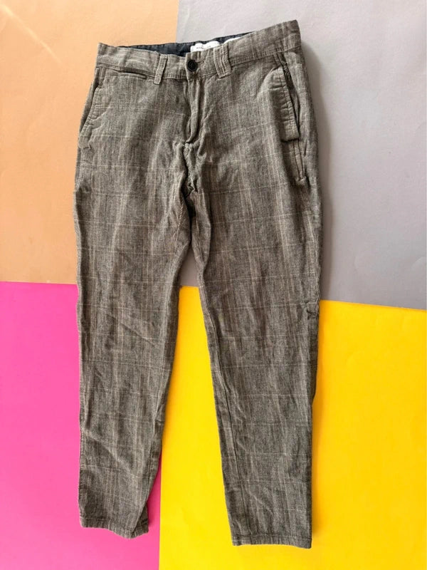 Reserved szürke kockás slim nadrág – W29