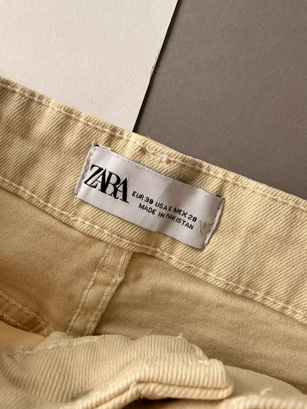 ZARA krém straight flare farmer – EUR 38 / M