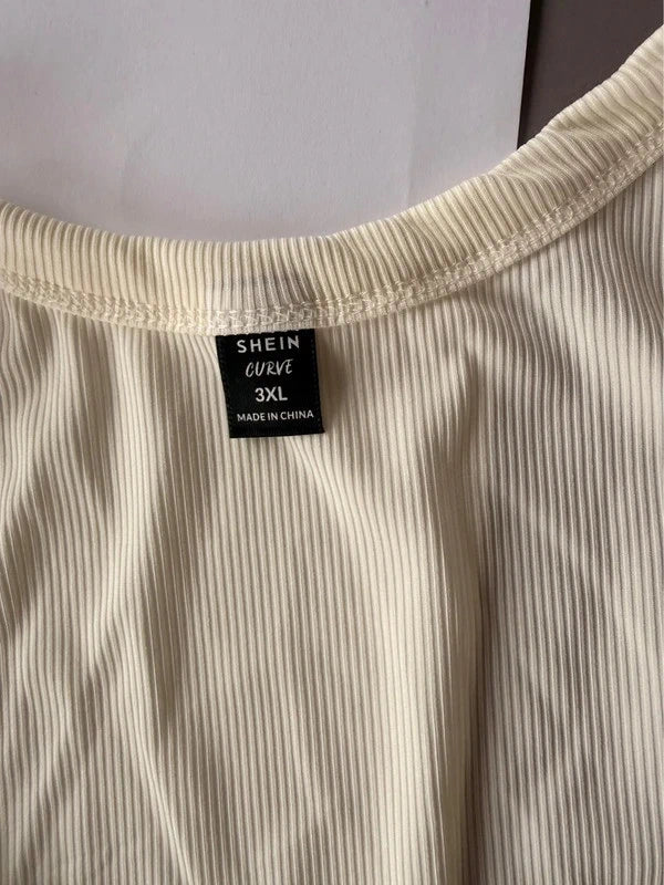 Shein Curve krémszínű bordázott top – 3XL