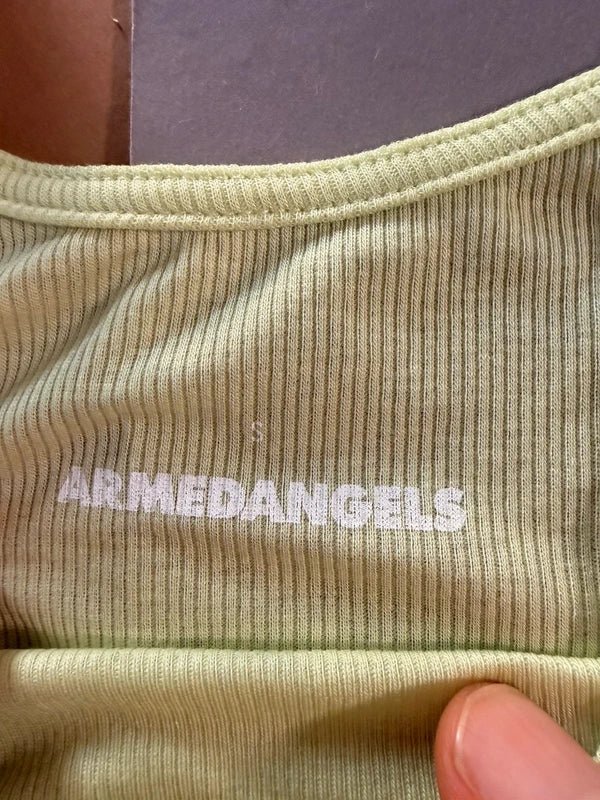 Armedangles bordázott lime zöld top S