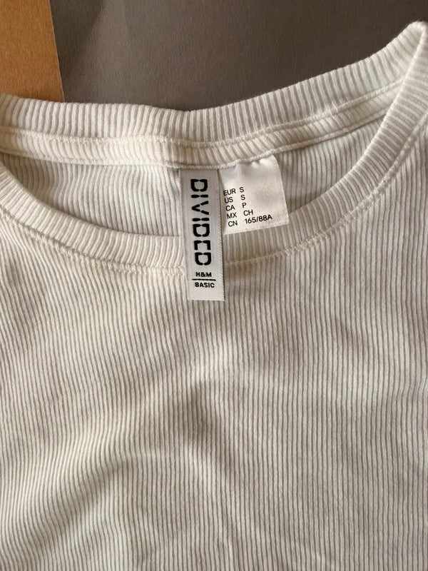 H&M Divided női bordázott póló – fehér S