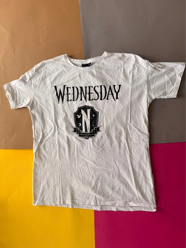 Wednesday tematikájú női póló – fehér S / 158-164